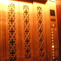 レトロなえれべーたー内部