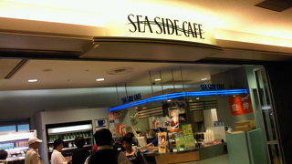 おにぎりなどもあります