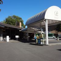 ウエストの玄関