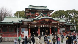 見どころいっぱいの八幡さま