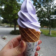 おいしいラベンダーソフト