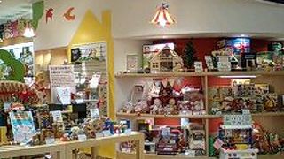 木のおもちゃ屋さん！