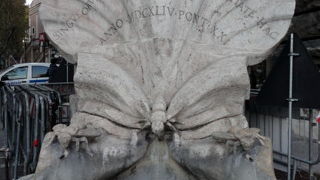 ベルニーニの噴水。