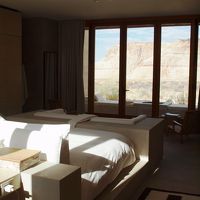 全体的に白でまとめられています