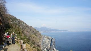 富士山を見ながら歩くためには、興津宿から歩くことになります
