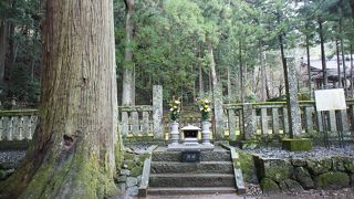 日蓮聖人が9年間生活された場所