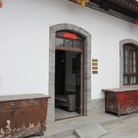 トイレの入り口。中に入ったところで男女に分かれてる。