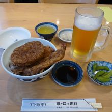 名物ソースカツ丼