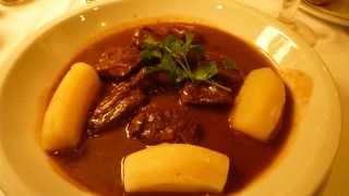 ブリュッセル初のレストランに選びました