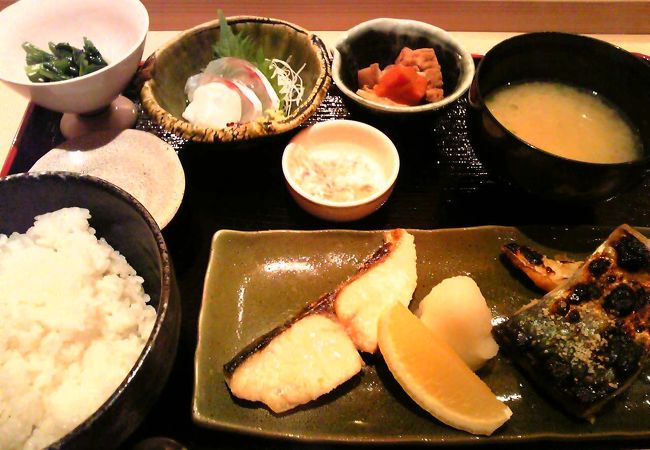 すし屋の絶品 “焼き魚定食”