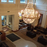 エントランスホール