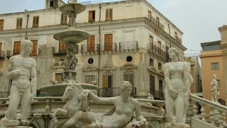 パレルモ・プレトリア広場