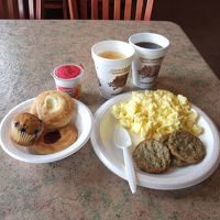 フリーブレックファースト