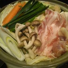 「名物とりとん鍋」一人前1300円 二人前から