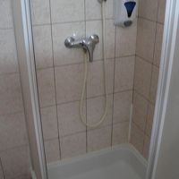 小さなシャワー