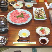 食べる前の全体・・忘れてた。土瓶蒸しもあった。