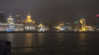 ナイトクルーズで綺麗に眺められます。