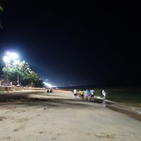 ホテル前のビーチ