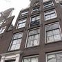 Canal Rooms Amsterdam Hotel という名前もあるらしい。Canal House Amsterdam