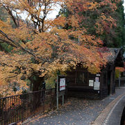 風情たっぷりの駅です