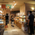 ホテルピエナ神戸、売店には美味しいミルキッシュジャムがたくさん。