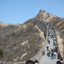 休日と重なると人混みになります