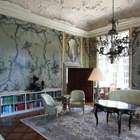 宮殿内は素晴らしい部屋が多いです