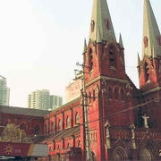 １９１０年に竣工した上海最大のカトリック教会建築。徐家准天主堂、