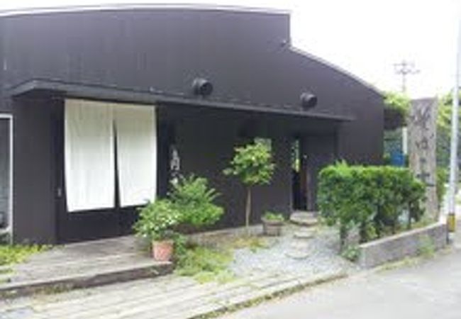 やっぱそばはココ！！でも一番食べたくなるのは白菜にぎり♡