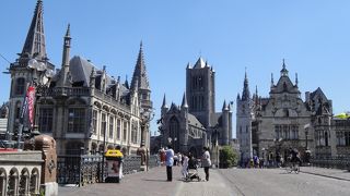 旧市街の景色が広がるビューポイント