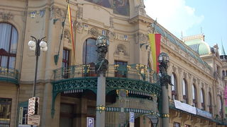 細かい装飾でヨーロッパを感じる