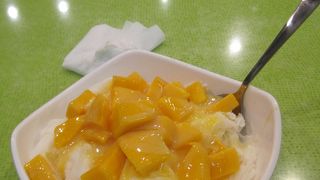 台湾に来たら絶対雪花氷（ミルクの氷）！