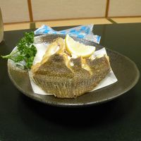 ひらめの唐揚げっっっ！