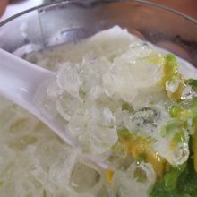 エス・テレ−ル　5，000Ｒｐ（約45円）