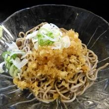 冷やしたぬきそば ￥３８０−