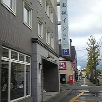 駅前のビジネスホテル