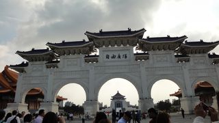 なかなか広く、大きいです。