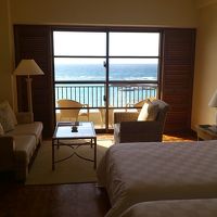 波の音を聞きながらのんびり過ごせます。