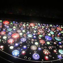 エレベーターの中