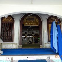 礼拝堂もひっそりしていました