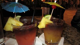 【バー】ビーチを見ながら最終日にハワイを惜しんでまったりとマイタイバー
