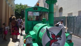 安くて、最高に楽しい観光トラム