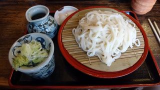 やぶ --- 鶴岡市にある飲食店です。日曜日にも鶴岡名物「麦切り」を食べることが出来ます。