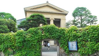 建物・所蔵品ともに美術的観賞価値あります