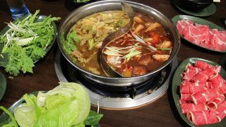 夜遅くまで食べ飲み放題！