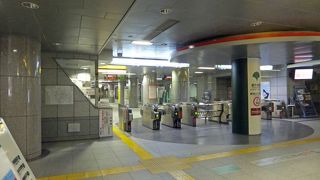 京王プラザホテルまでは一寸地下道を歩きます By オリバー 都庁前駅のクチコミ フォートラベル