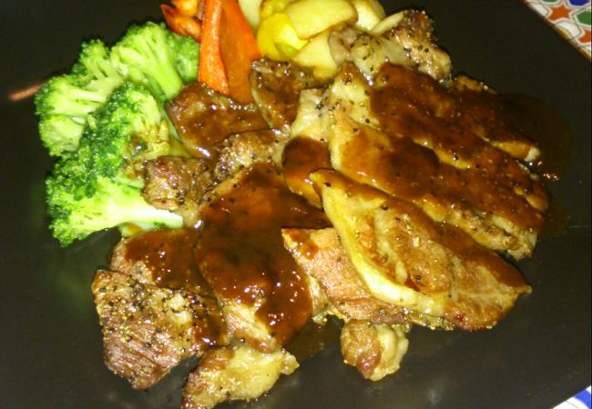 店員さんが流れ作業。