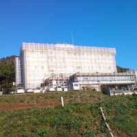 足場が残っています