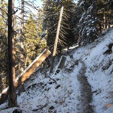 軽装に付、ここから引き返しました