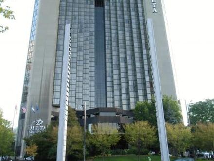 Delta Centre Ville Hotel 写真